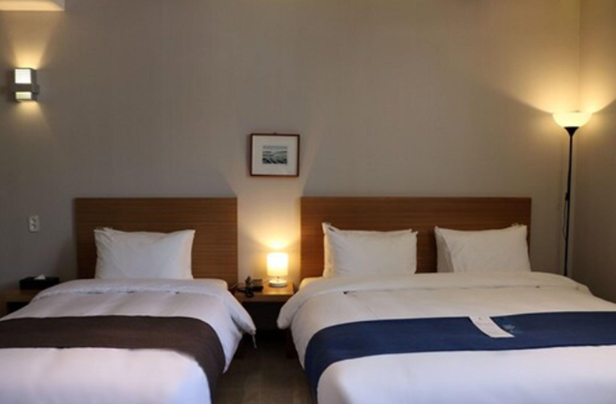 Benikea Hotel Yangsan Ngoại thất bức ảnh