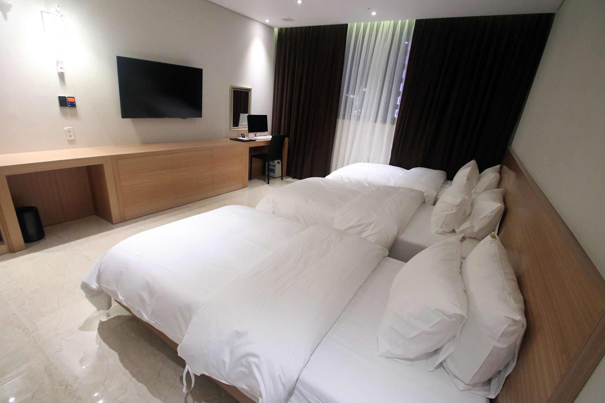 Benikea Hotel Yangsan Ngoại thất bức ảnh