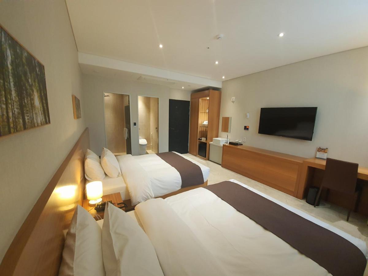 Benikea Hotel Yangsan Ngoại thất bức ảnh